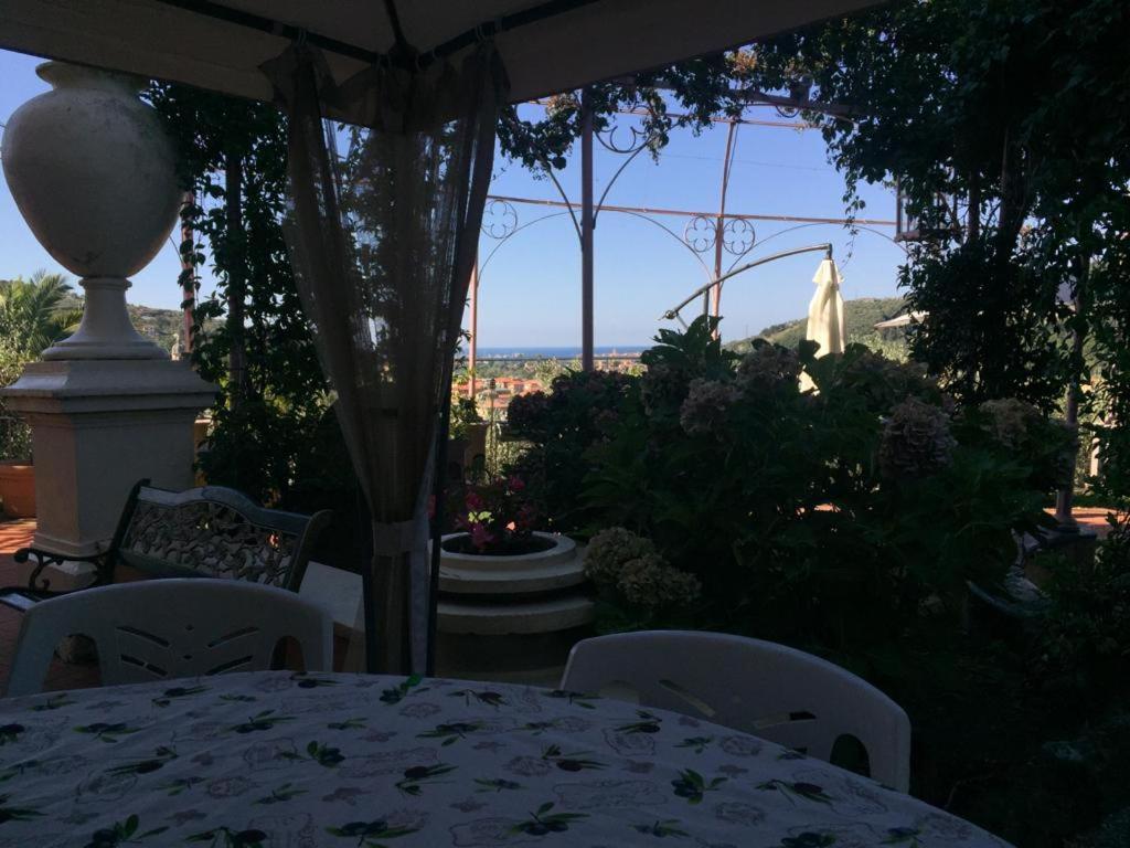 Villa Fieschi Cogorno Bagian luar foto